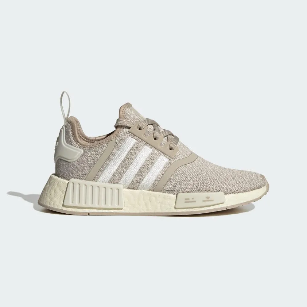 adidas Women's Grand Court 2.0 Tennis Shoe