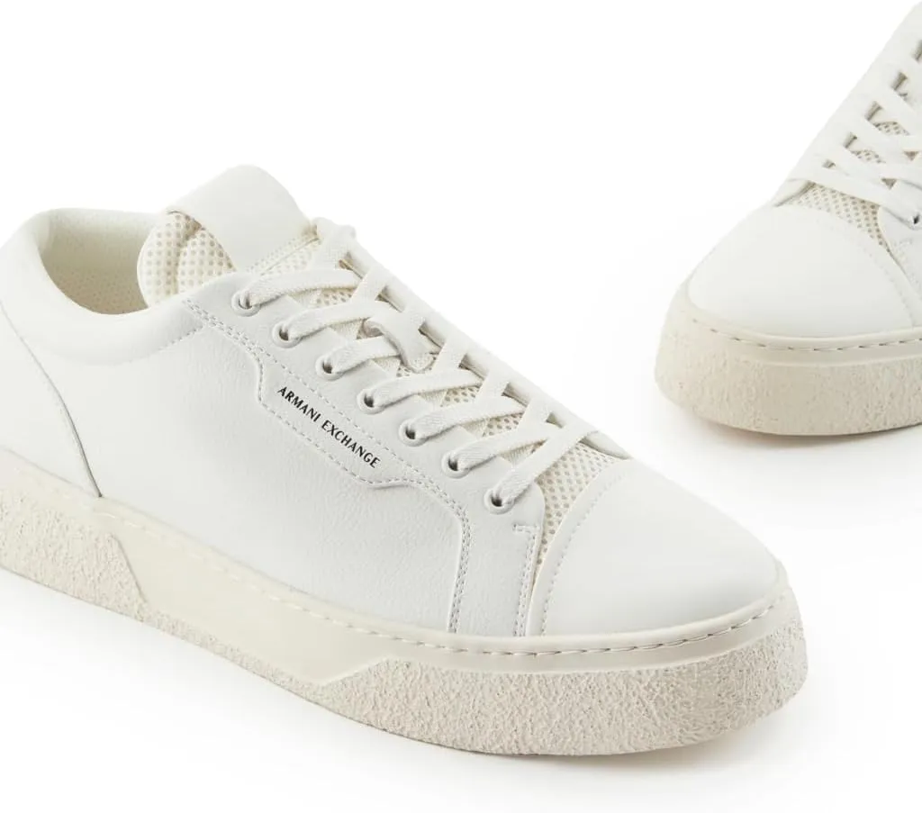 Armani Exchange Men's Classic Lion Clean Sneaker