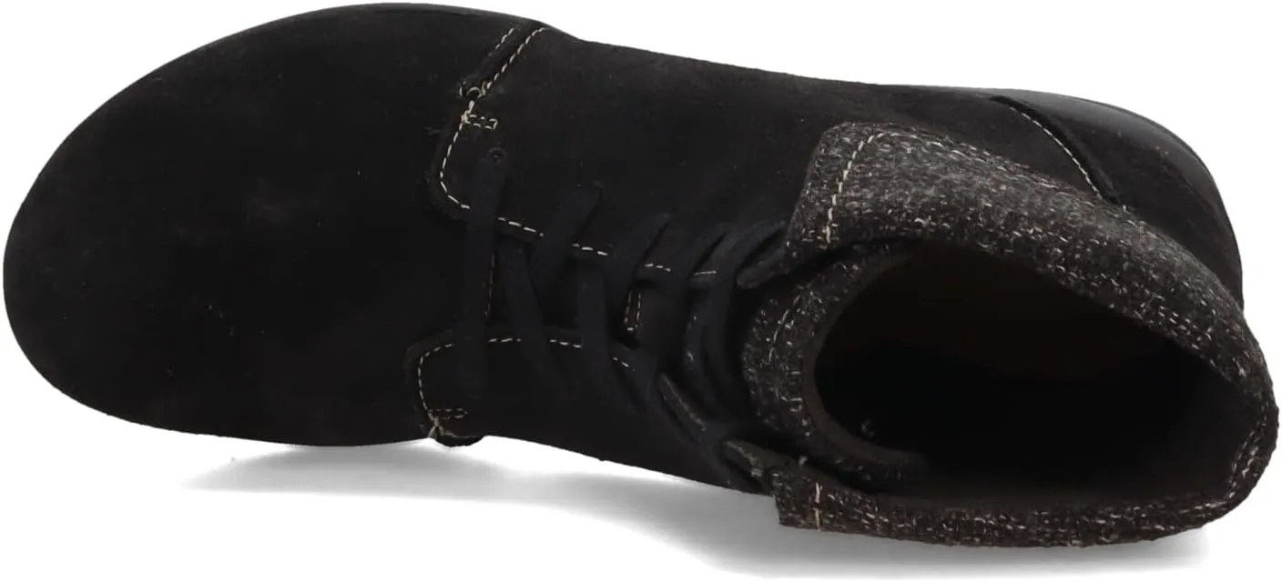 Clarks Womens Roseville Lace Suede Booties