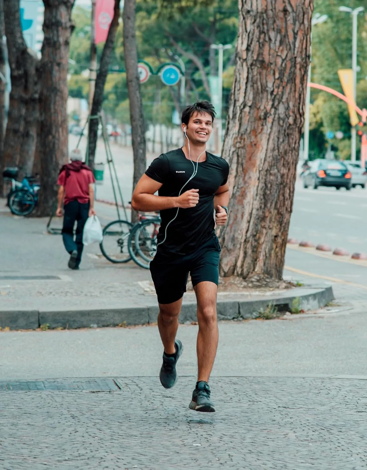 Men's Ultra Lightweight Running Shirts, Dry Fit Marathon Top Tee, Cool Short Sleeve Athletic T-Shirts