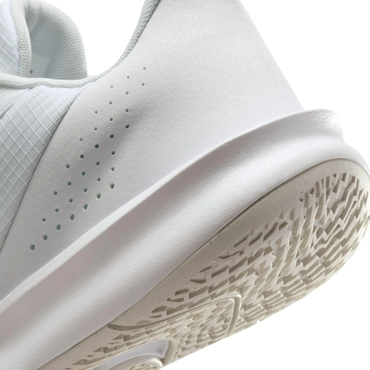 Nike Men's Precision VII Basketball Shoe