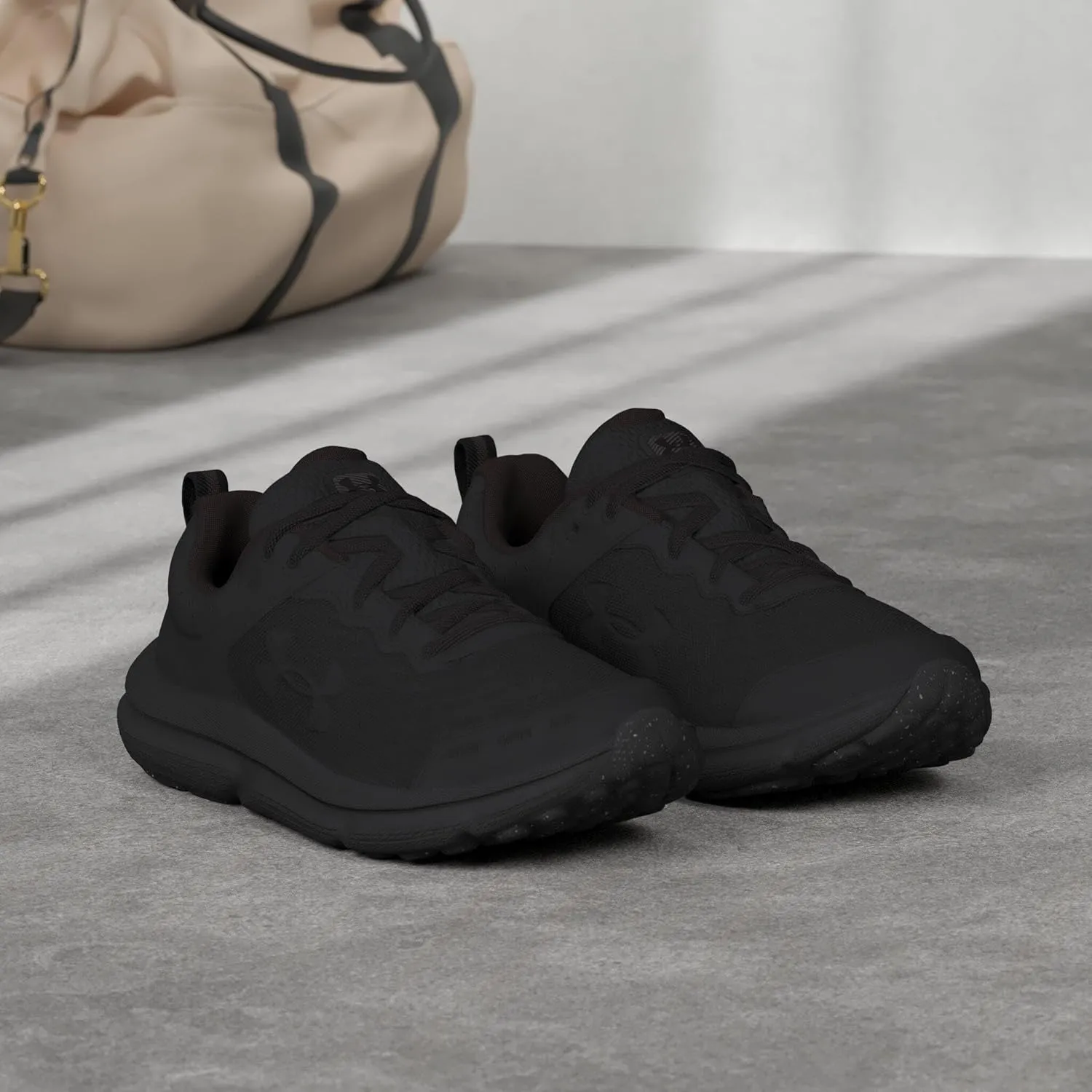 Under Armour Women's Charged Assert 10