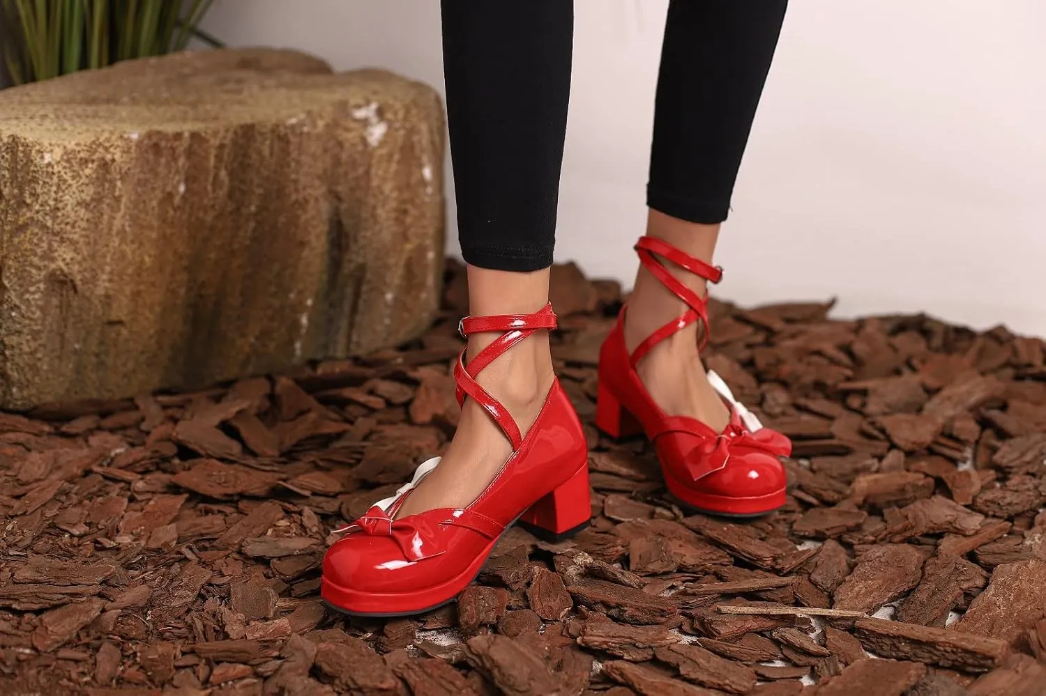 Women's Block Thick Heel Platform Sweet Bow Solid Lolita Pumps Patent Leather Round Toe Cross-Tied Fashion Mary Janes Pumps Uniform Shoes