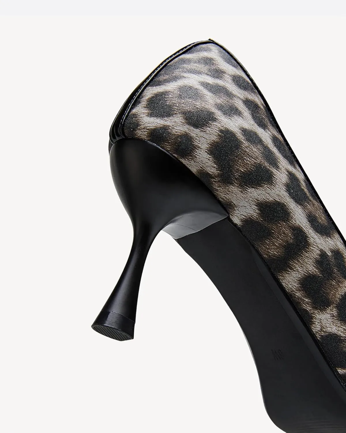Women's Minimalist Pointed Toe Heeled Pumps Wide