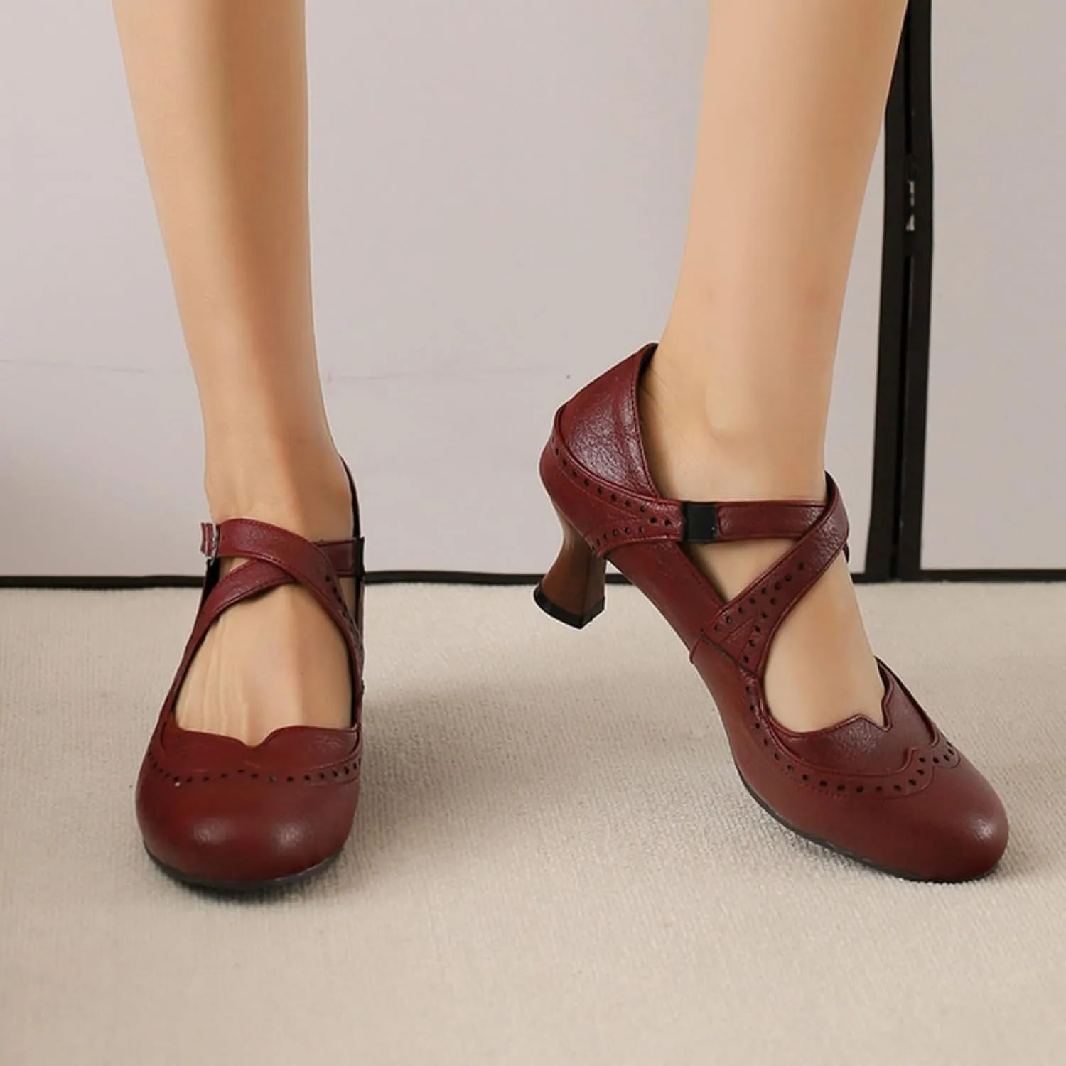 Women's Round Toe Closed Cross Ankle Strap Buckle Mary Jane Pumps Vintage Low Kitten Chunky Heels Wingtip Hollow Out Brogues Oxfords Shoes