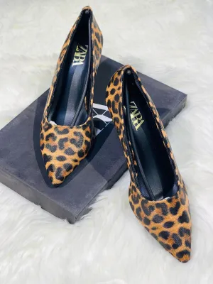 Zara Textured Pumps